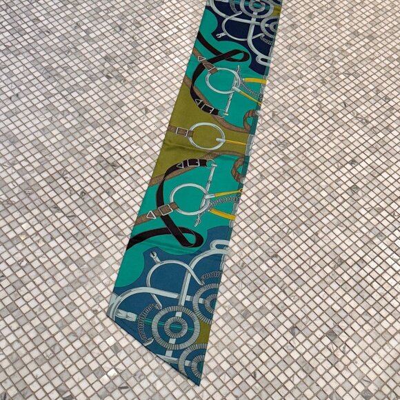 Hermès Blue Green Eperon D'Or Maxi Twilly Silk Scarf - Picture 6 of 10